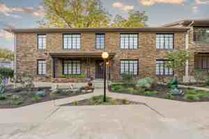 featured image of 3010 Windsor Rd