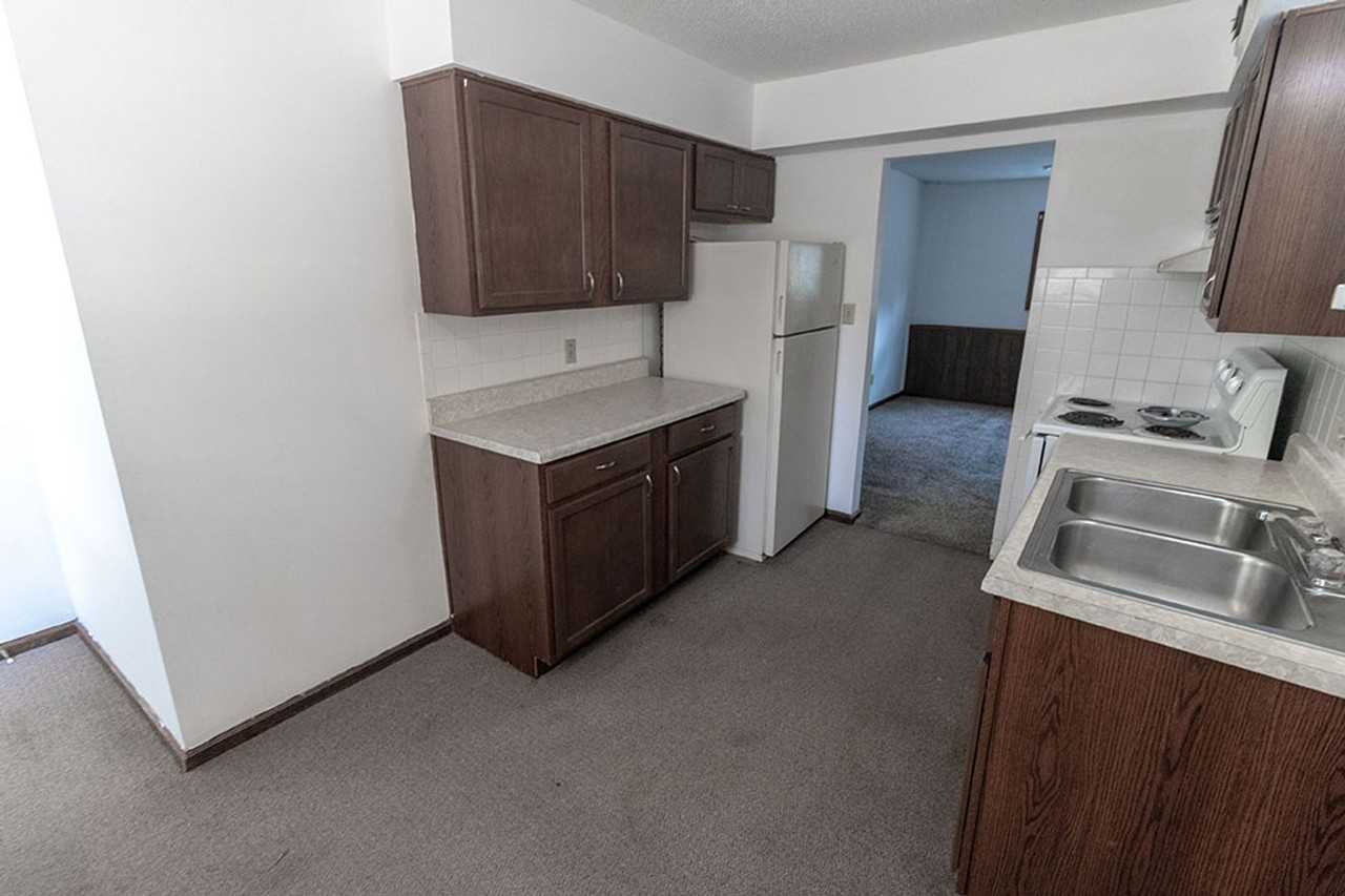 2932 Leeway Dr #C - Photo 3 of 20