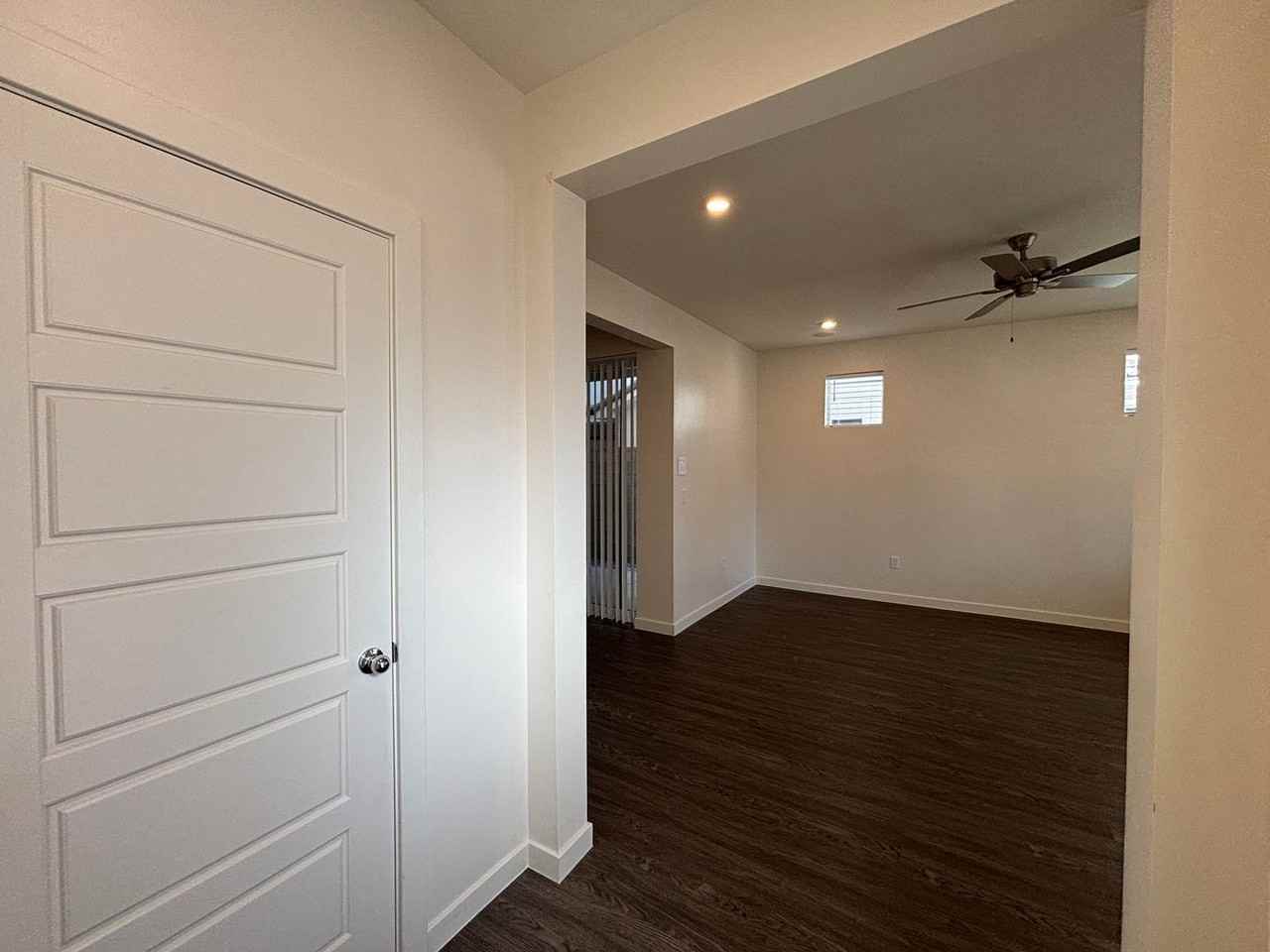 5696 S Garnet Dr - Photo 4 of 38