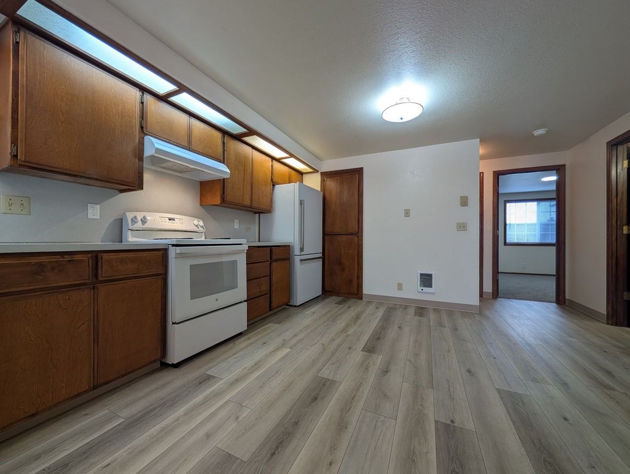 1217 R St #1 - Photo 7 of 14