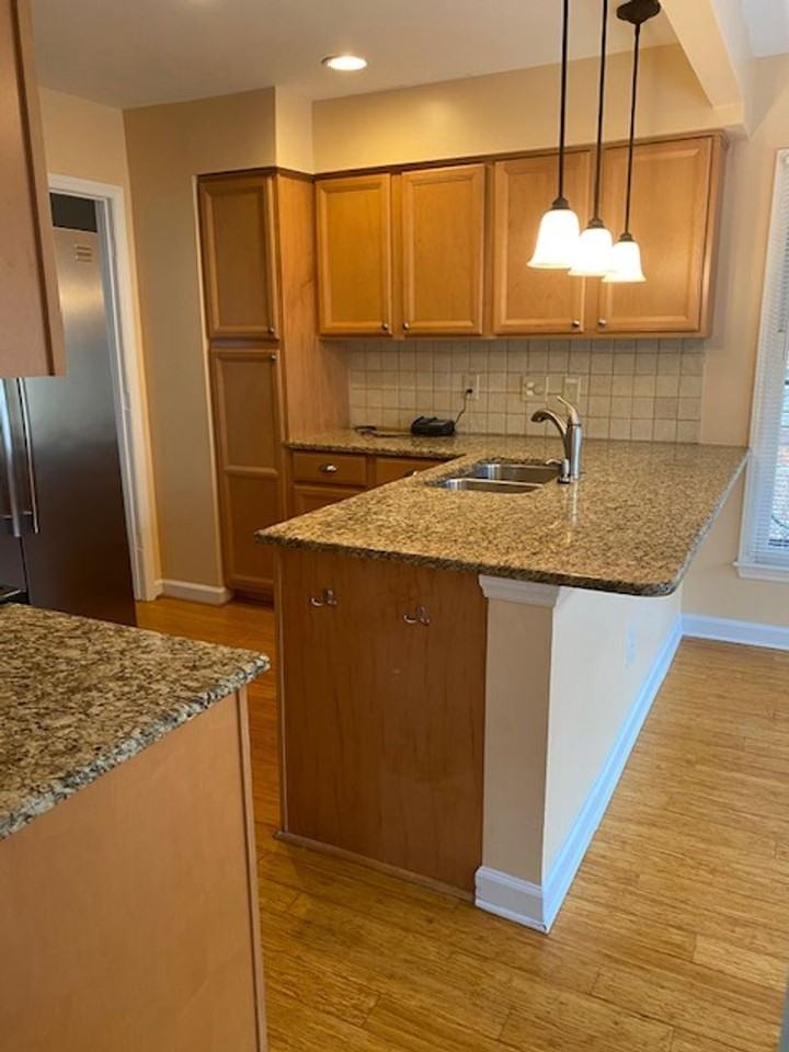 106 Kirkwood Dr - Photo 4 of 12