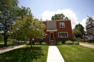 2905 Commercial Ave - Photo 1 of 1