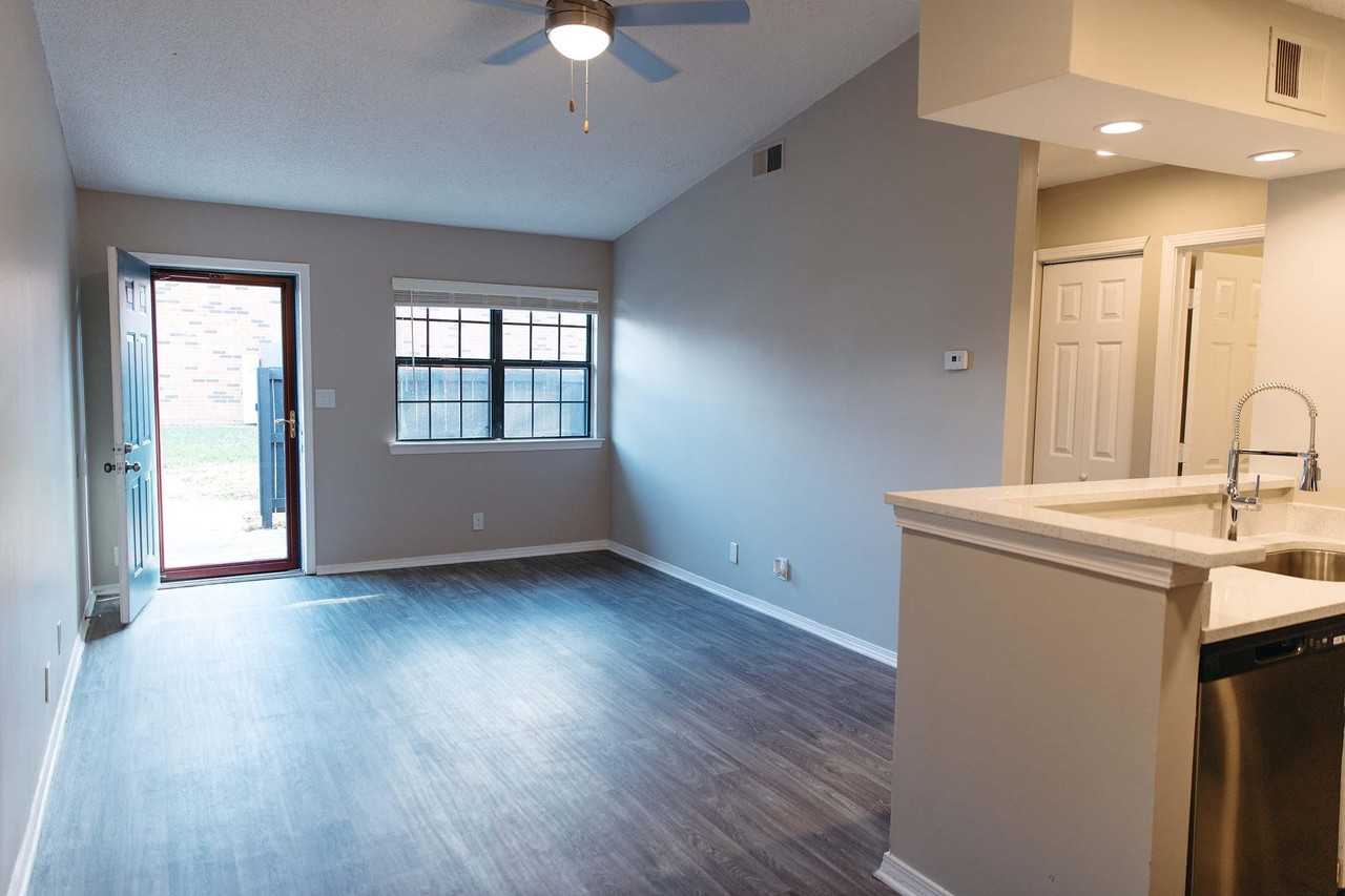 Summerfield Apartments - Photo 6 of 42