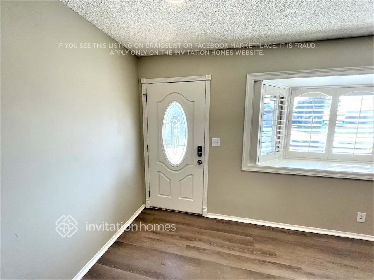 11533 206th St - Photo 3 of 24