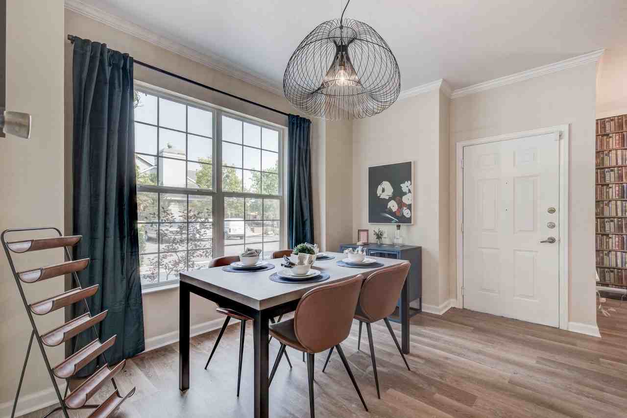 Westcliff - Photo 7 of 50