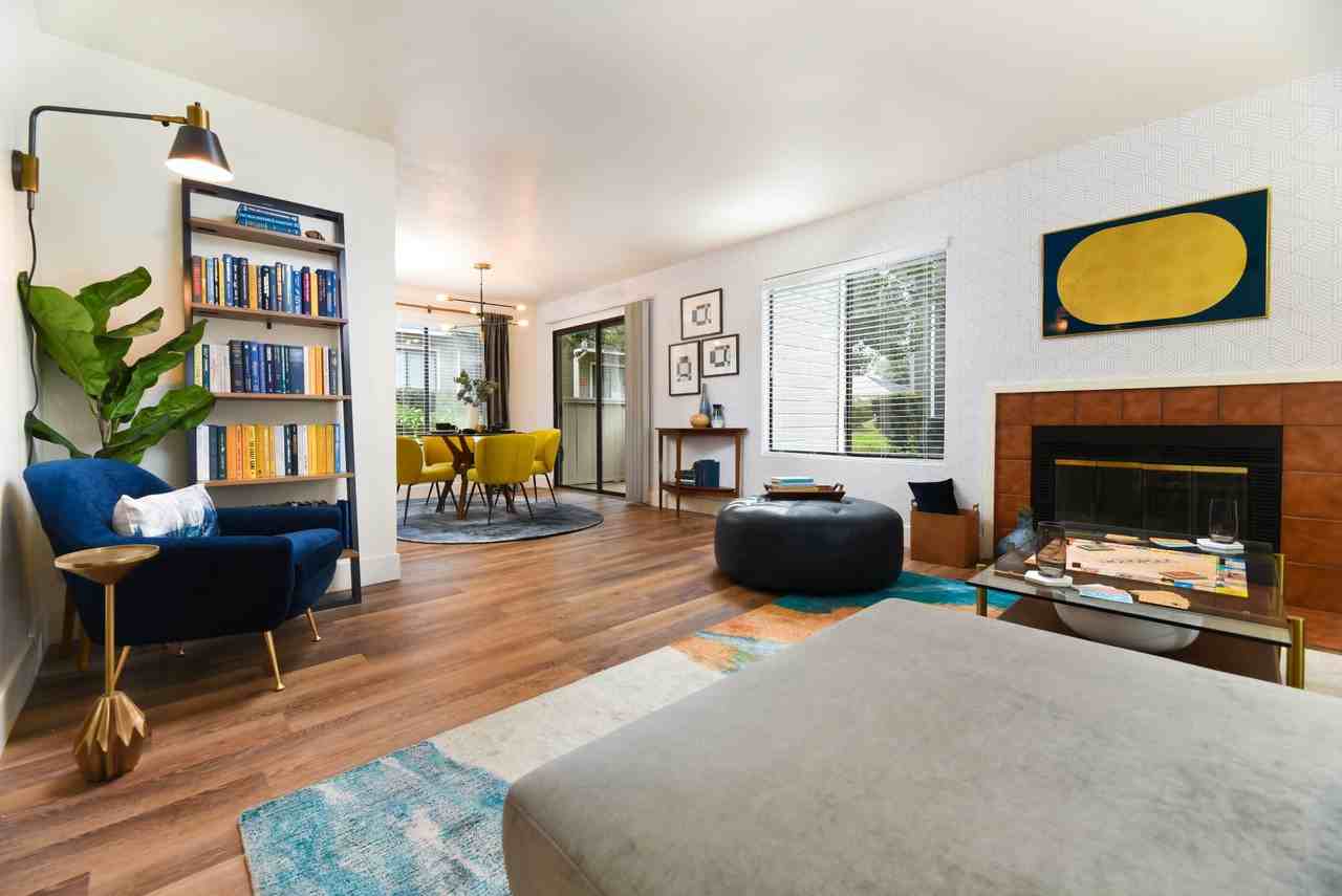 Diamond Hillside - Photo 2 of 33