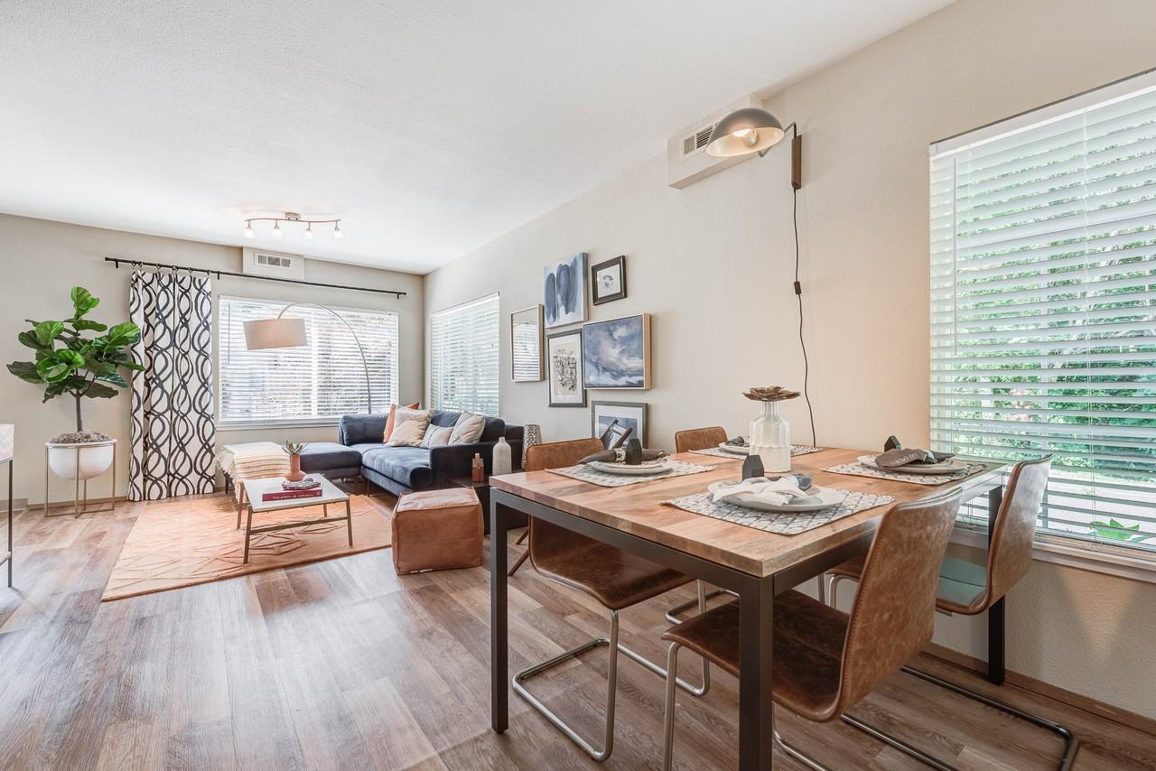 Carrolls Creek Landing Townhomes - Photo 4 of 36