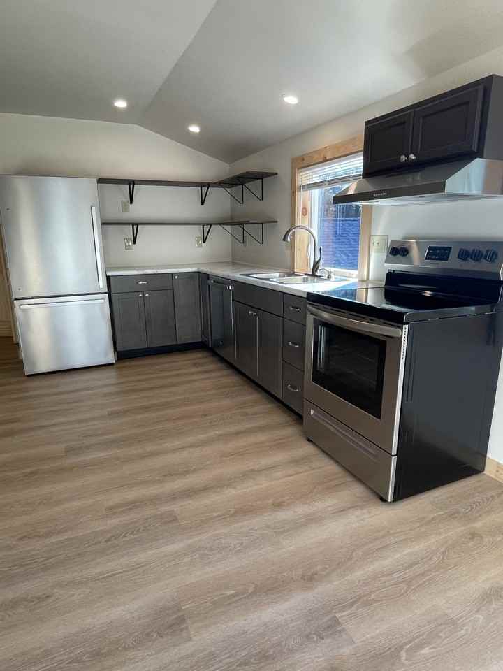 59 Cotton Mountain Rd #B - Photo 3 of 14