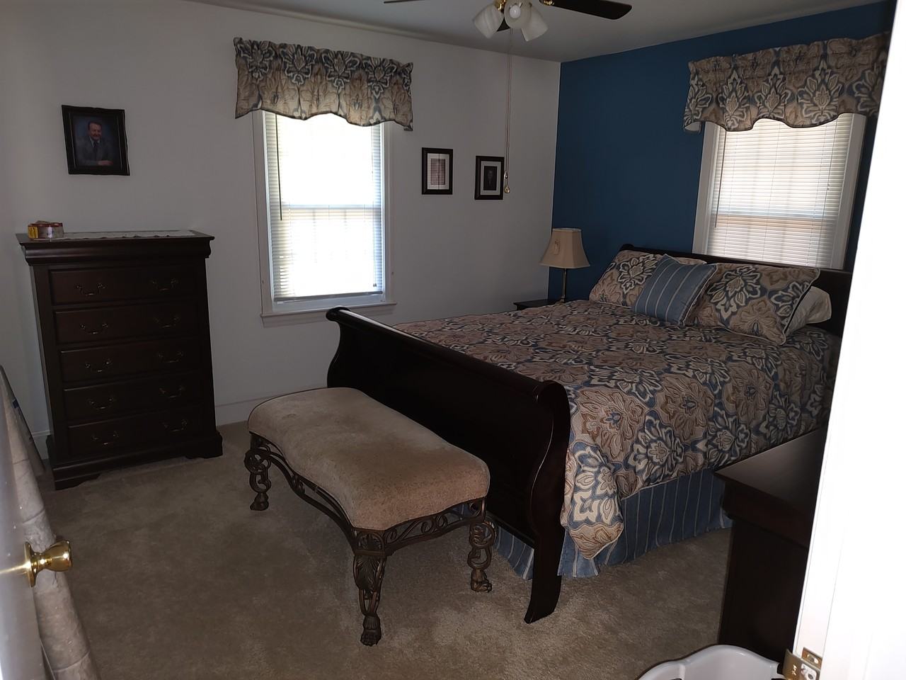 729 Grove Ave #NA - Photo 3 of 11