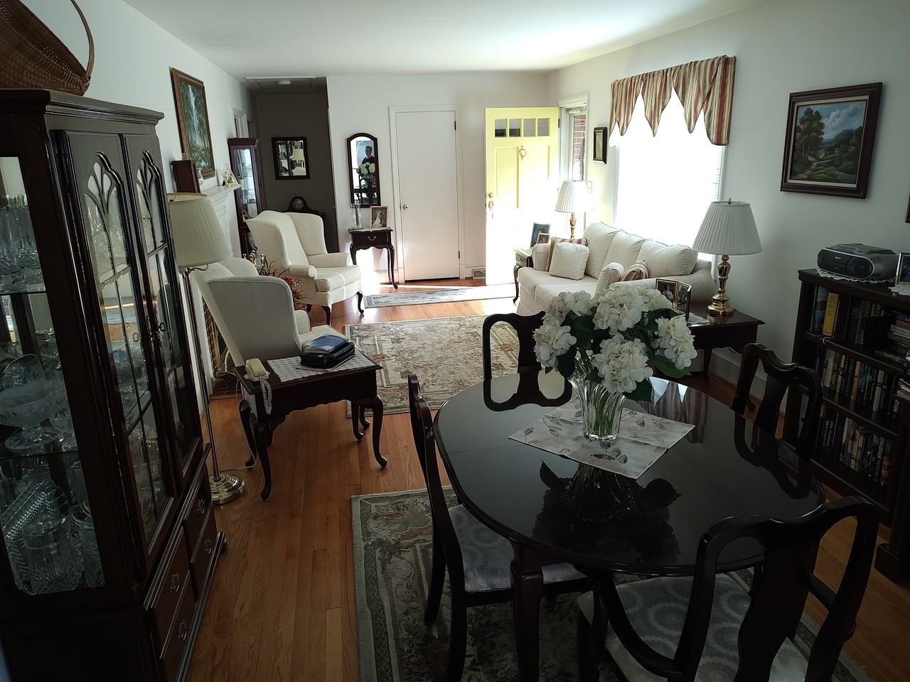729 Grove Ave #NA - Photo 7 of 11