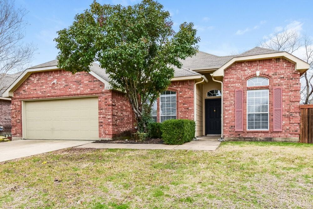 133 Pinion Ln - Photo 3 of 16