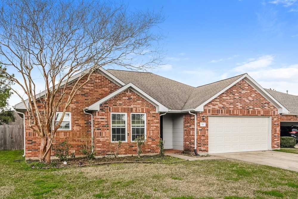 216 Green Isle Ave - Photo 3 of 16