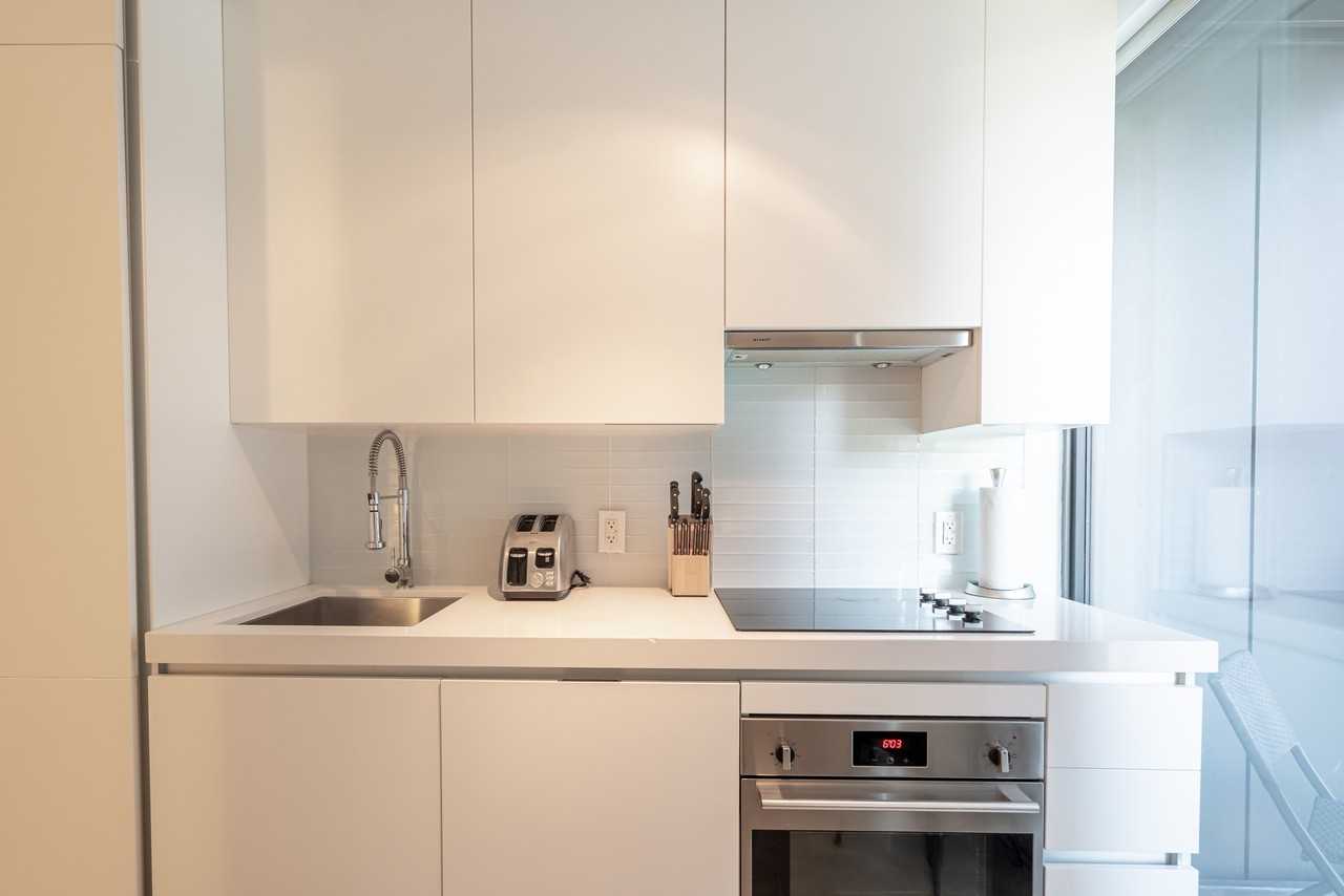 38 Stewart Street #409 - Photo 4 of 12