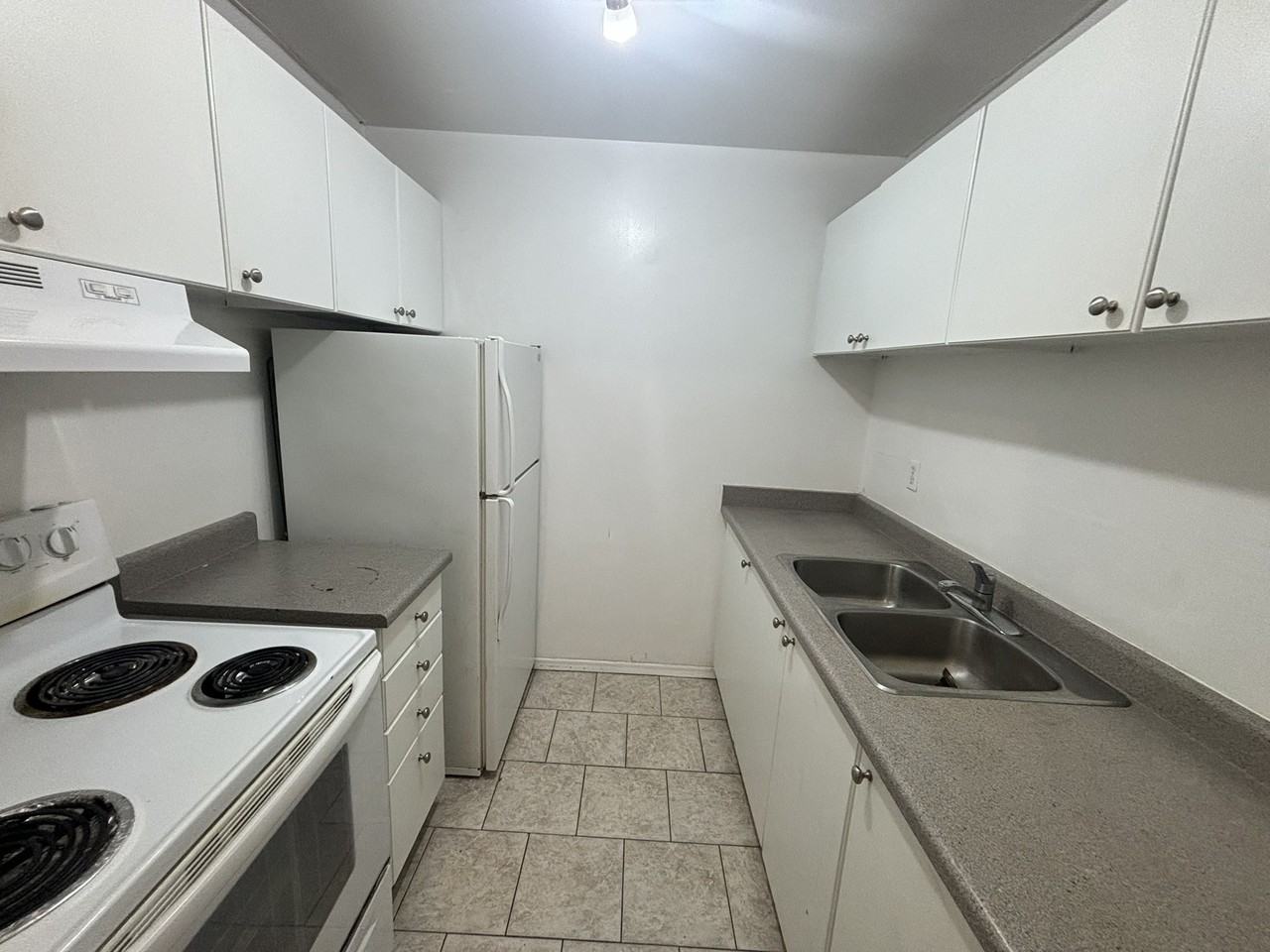 225 208-225 Old Carraige Drive #208 - Photo 3 of 21