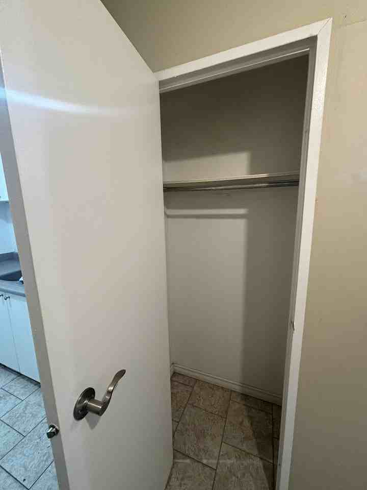 225 Old Carriage Dr #208 - Photo 4 of 10