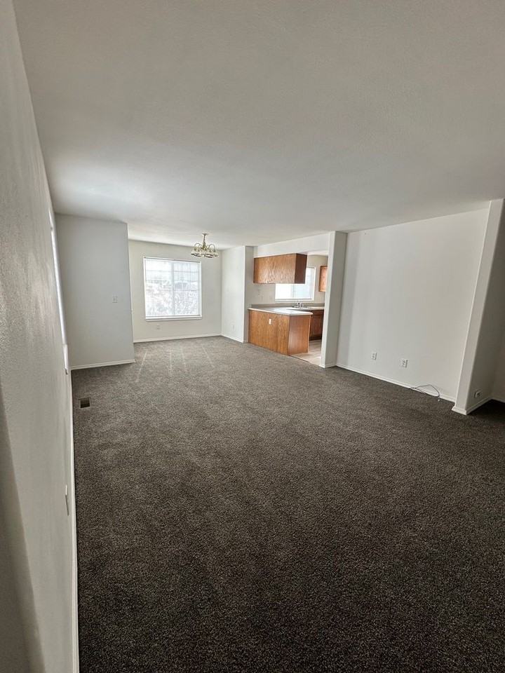 5676 Annie St #B - Photo 2 of 19