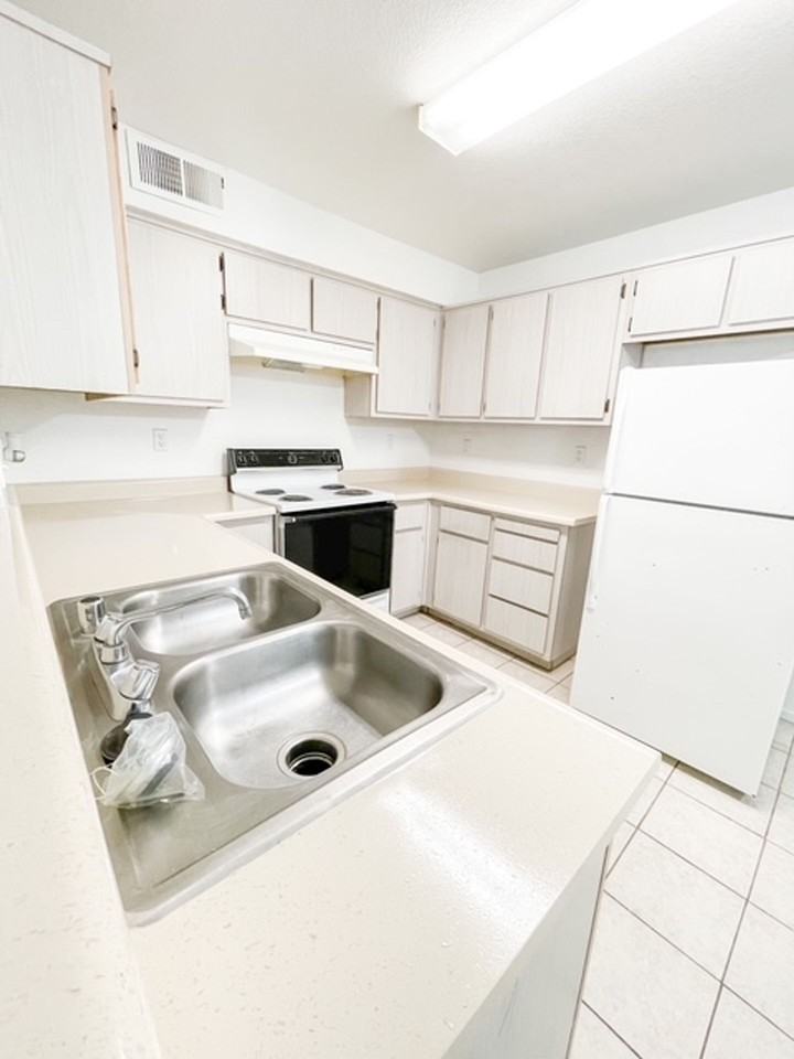 Sequoia Knolls - Photo 2 of 15