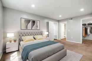 Pharus Plaza - Photo 1 of 1