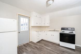 1315 State St #B - Photo 1 of 1