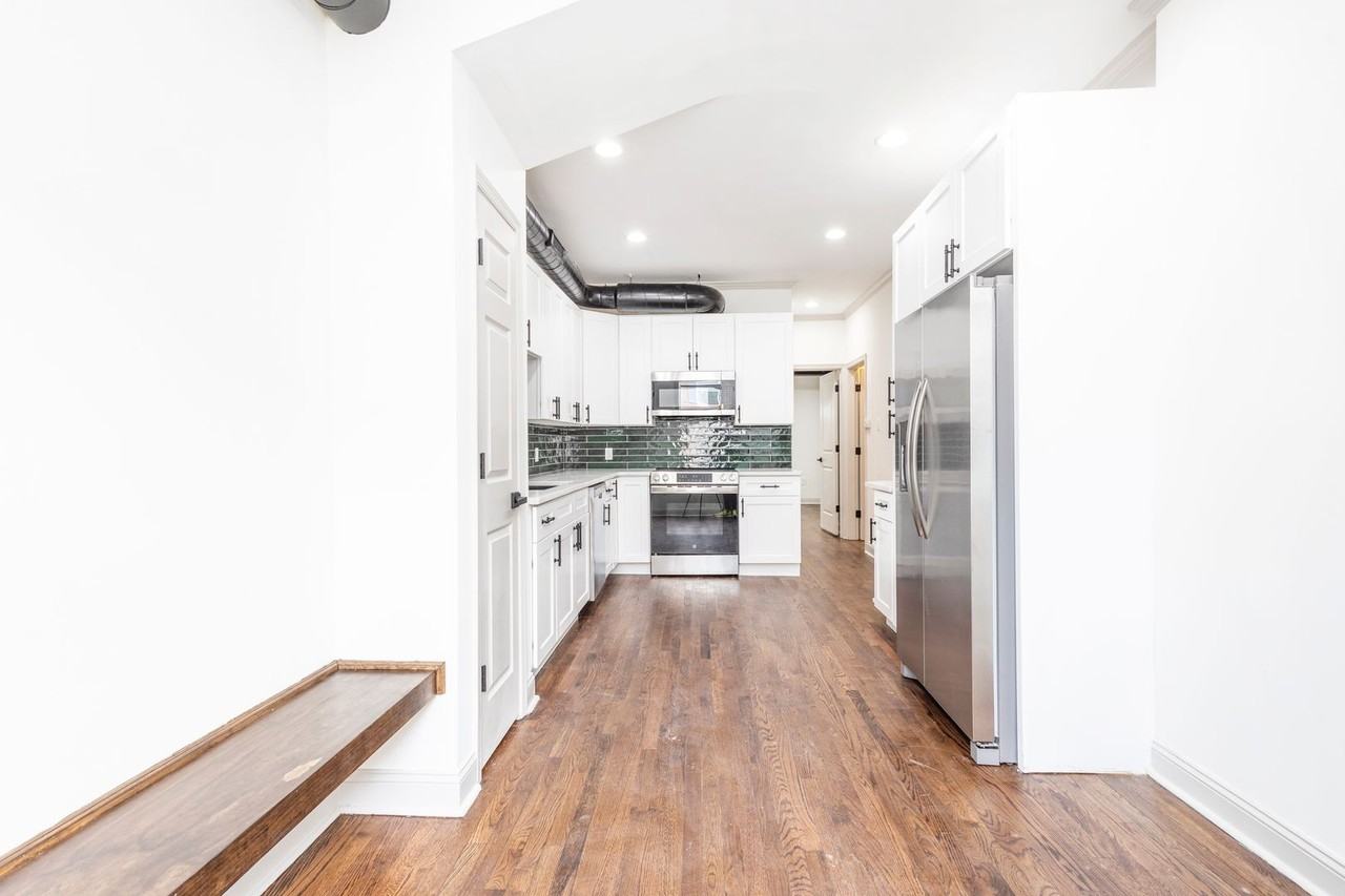 2335 N 30th St - Photo 5 of 46