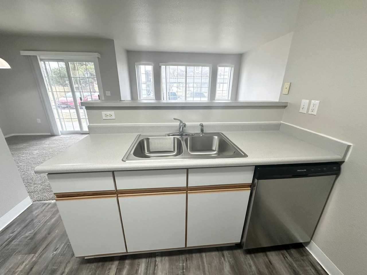 10787 W Halstead Ln #102 - Photo 7 of 39