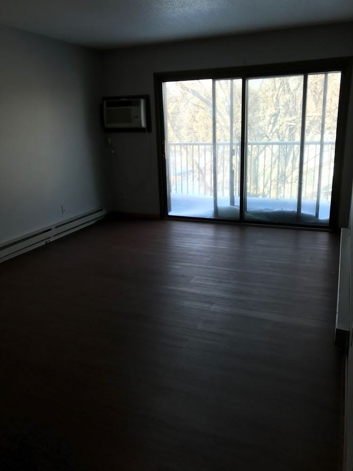 Riverside Apartments - Photo 3 of 13