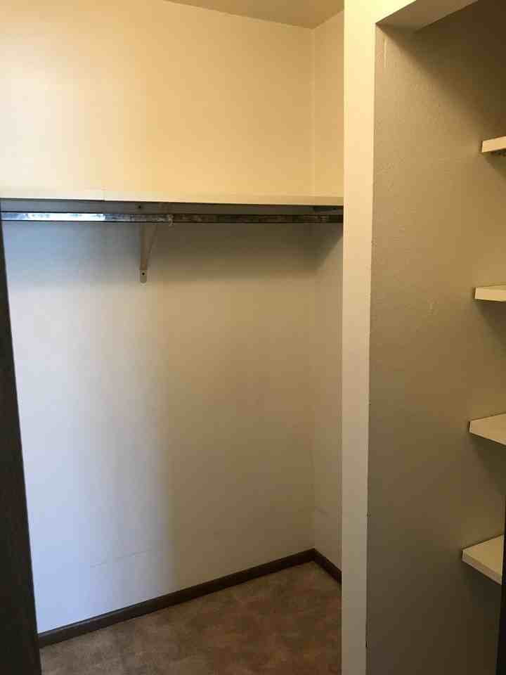 Riverside Apartments - Photo 5 of 13