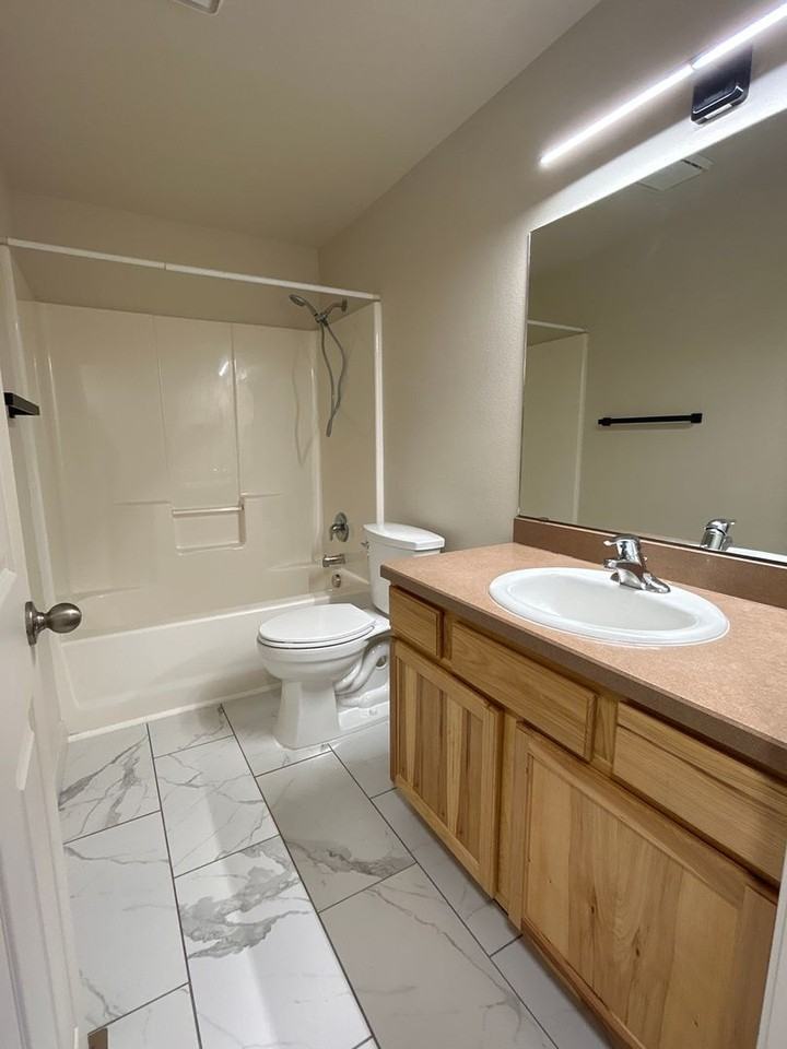 532 Se Ponderosa Dr - Photo 6 of 11