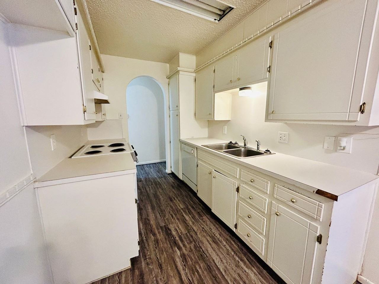 4914 57th St - Photo 7 of 19