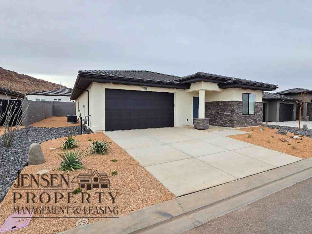 3518 E Stillwater Ln - Photo 2 of 50