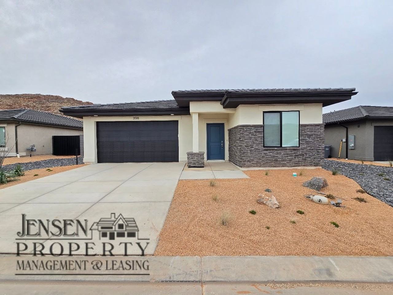 3518 E Stillwater Ln - Photo 3 of 50