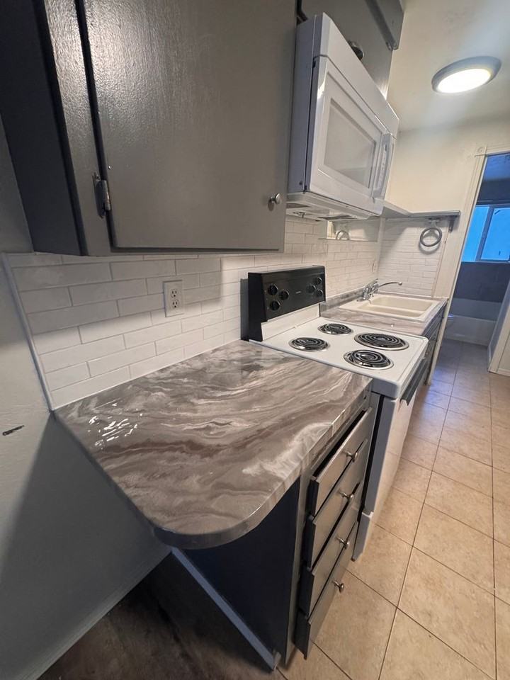 College Place Apartments - Photo 2 of 22