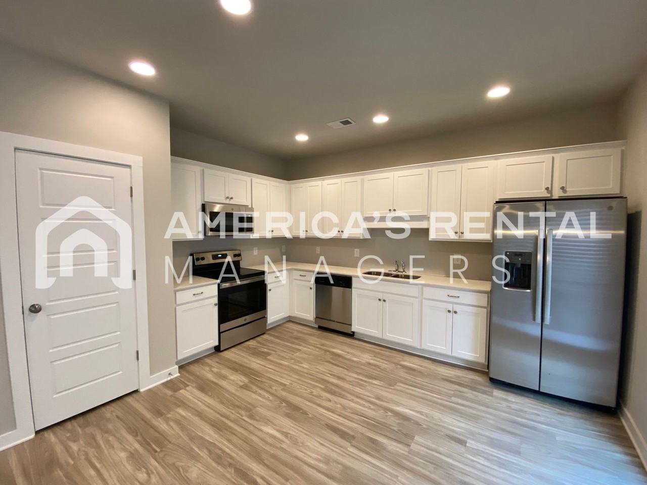 118 Barnett Pl - Photo 7 of 18