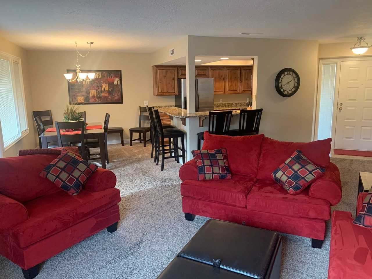 275 S Valley View Dr #J104 - Photo 3 of 16