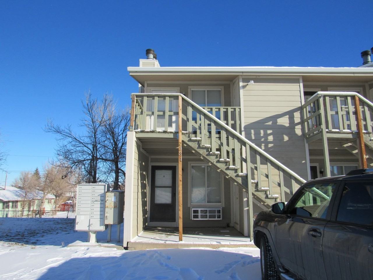 2331 S Mckinley St #B - Photo 3 of 13