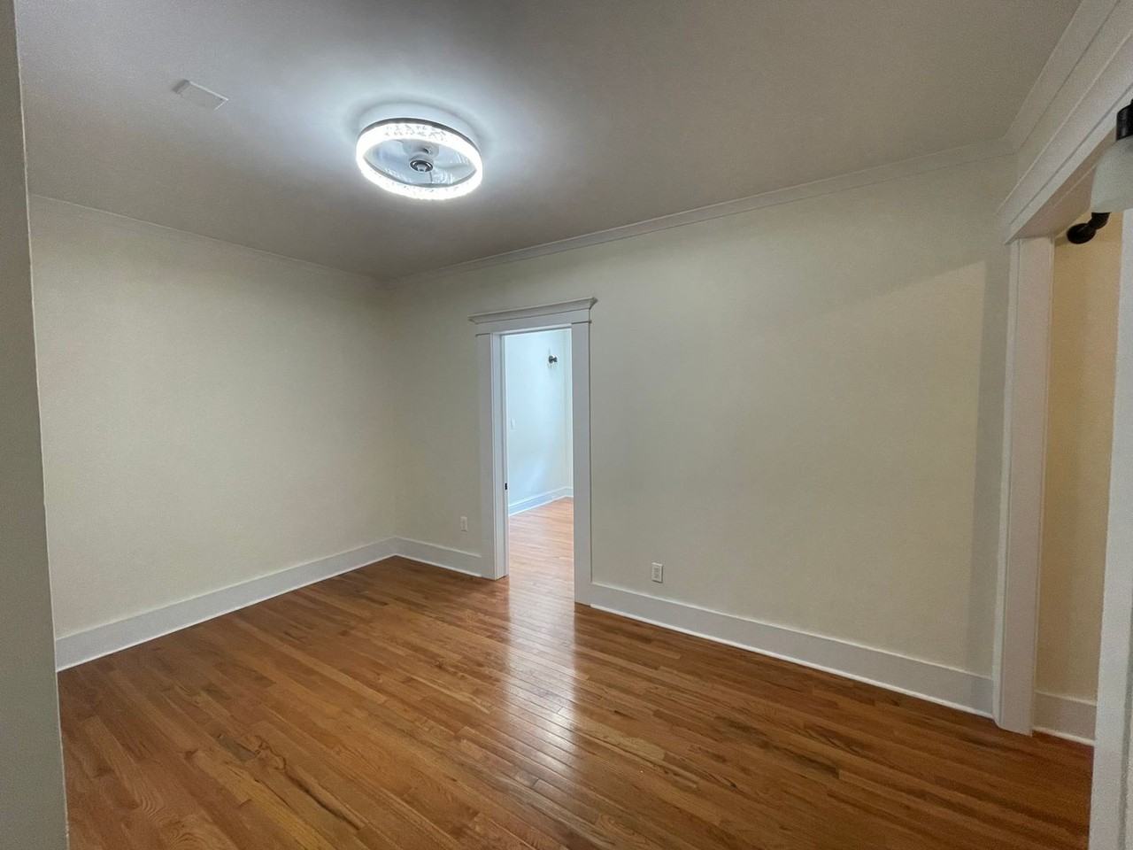 24 E Liberty St - Photo 6 of 17