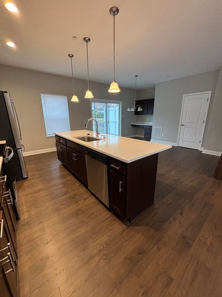 108 Loubell Dr - Photo 5 of 18