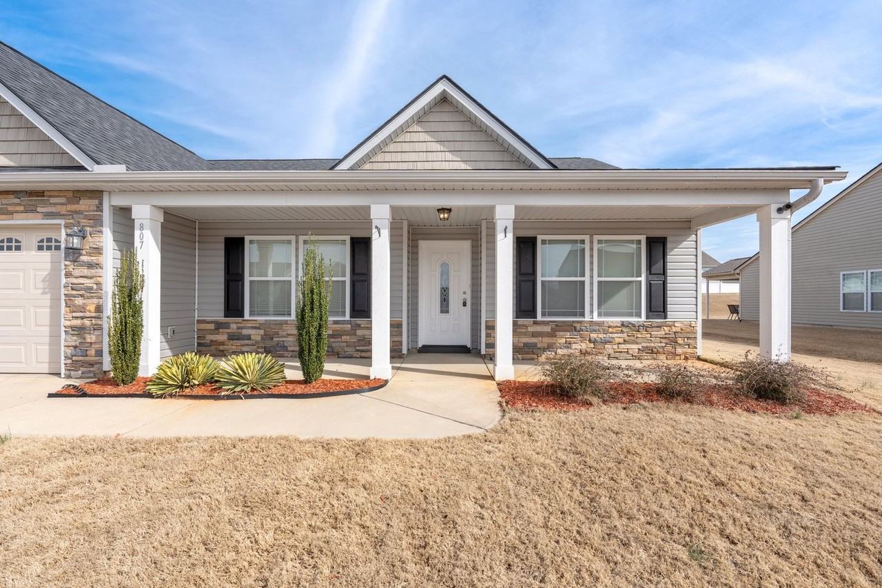 807 John Weaver Trce - Photo 2 of 35