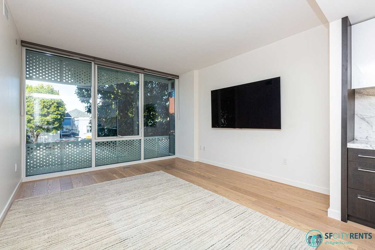 3131 Pierce St #202 - Photo 3 of 21