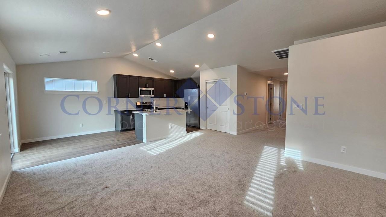 12551 S Farrara Way - Photo 4 of 19