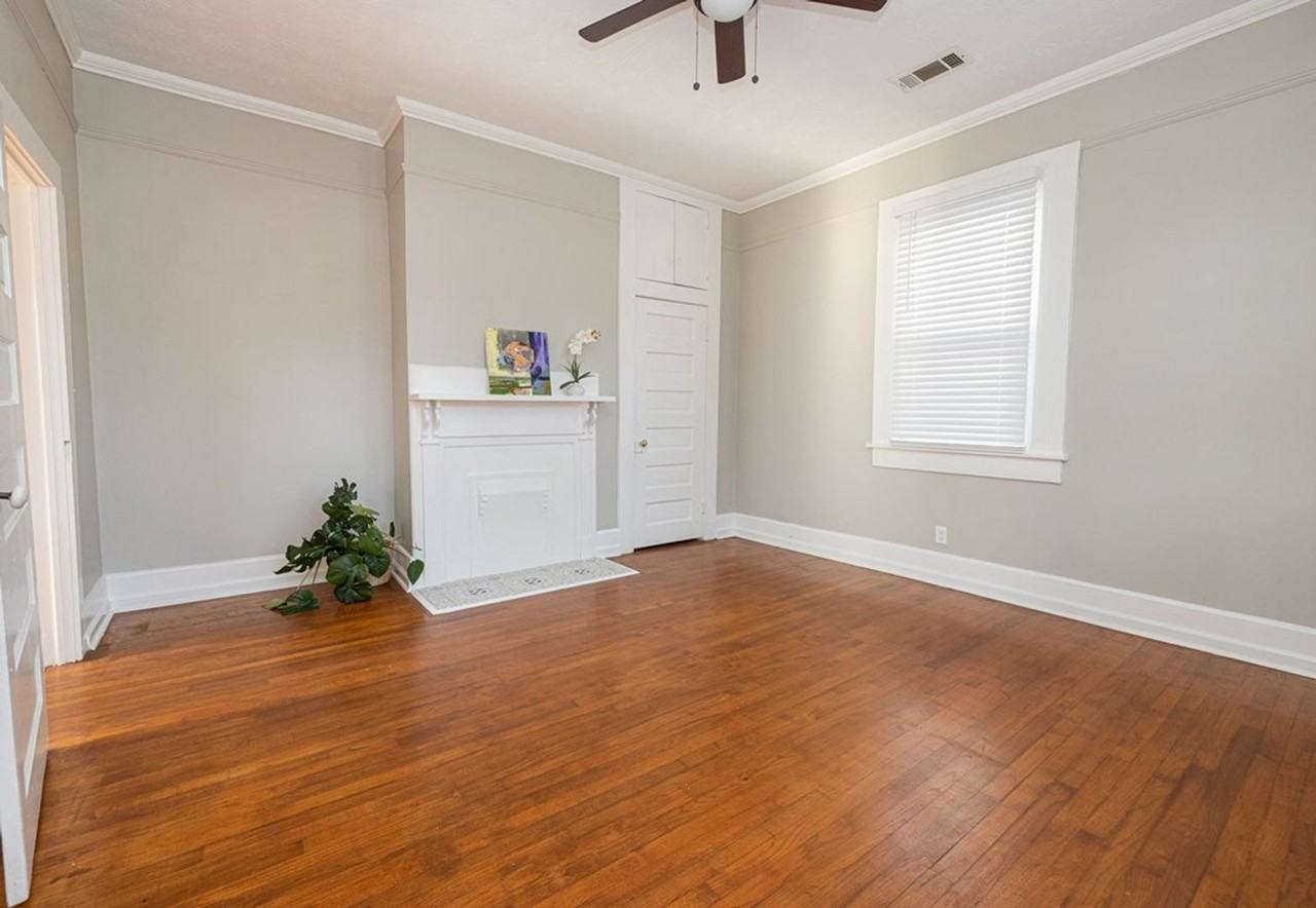 110 Comer St - Photo 6 of 17
