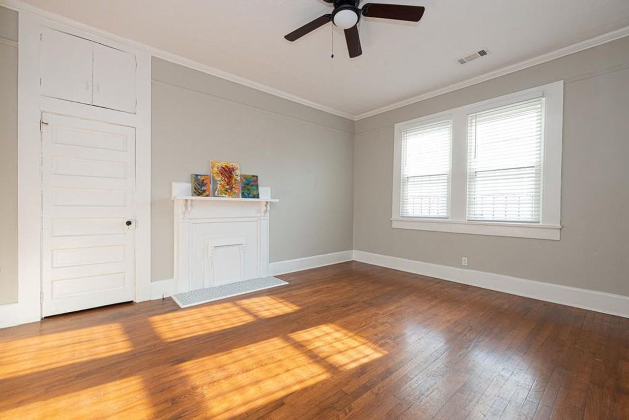 110 Comer St - Photo 7 of 17