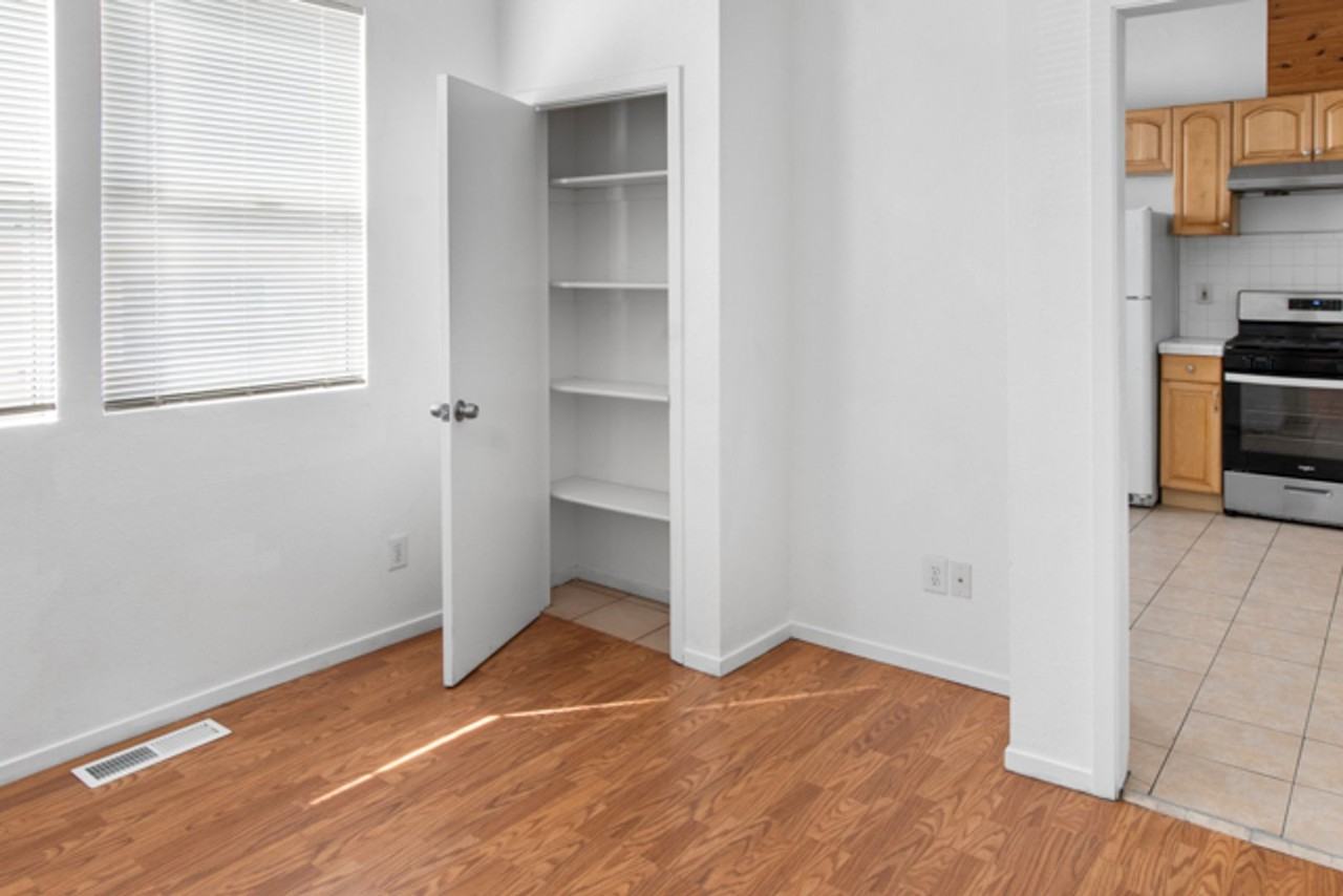 2033 22nd Ave - Photo 3 of 9