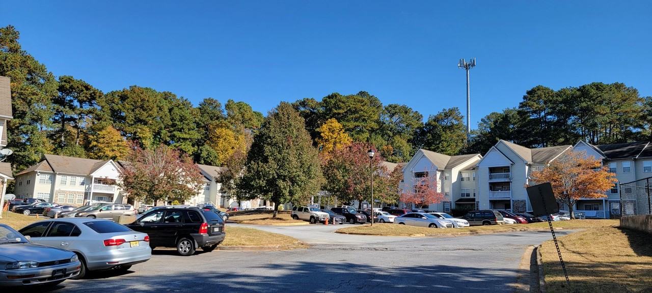 423 Ridge Creek Dr - Photo 2 of 27