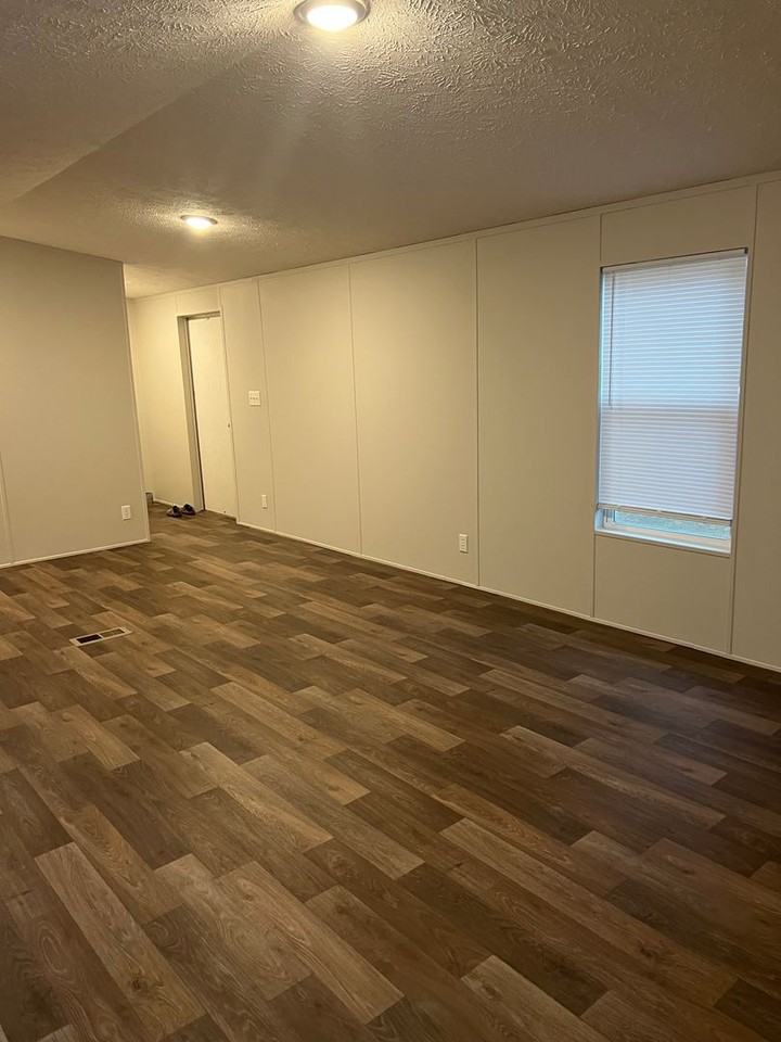 2983 Ino Dr - Photo 3 of 17