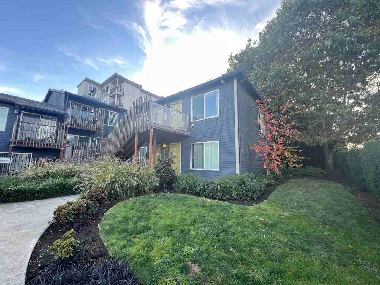 Holgate Lofts - Photo 3 of 4