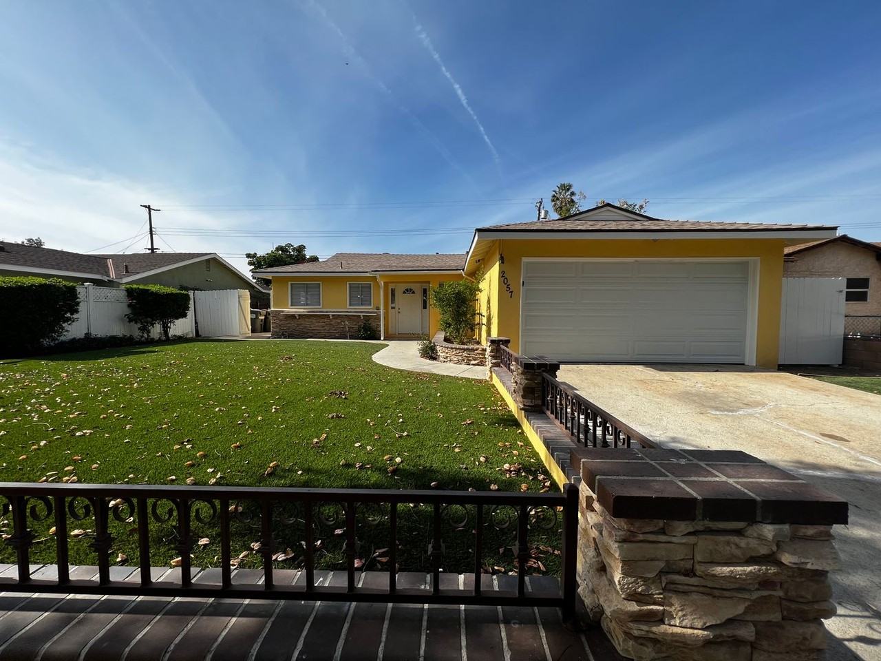 2057 Lupin St - Photo 2 of 15