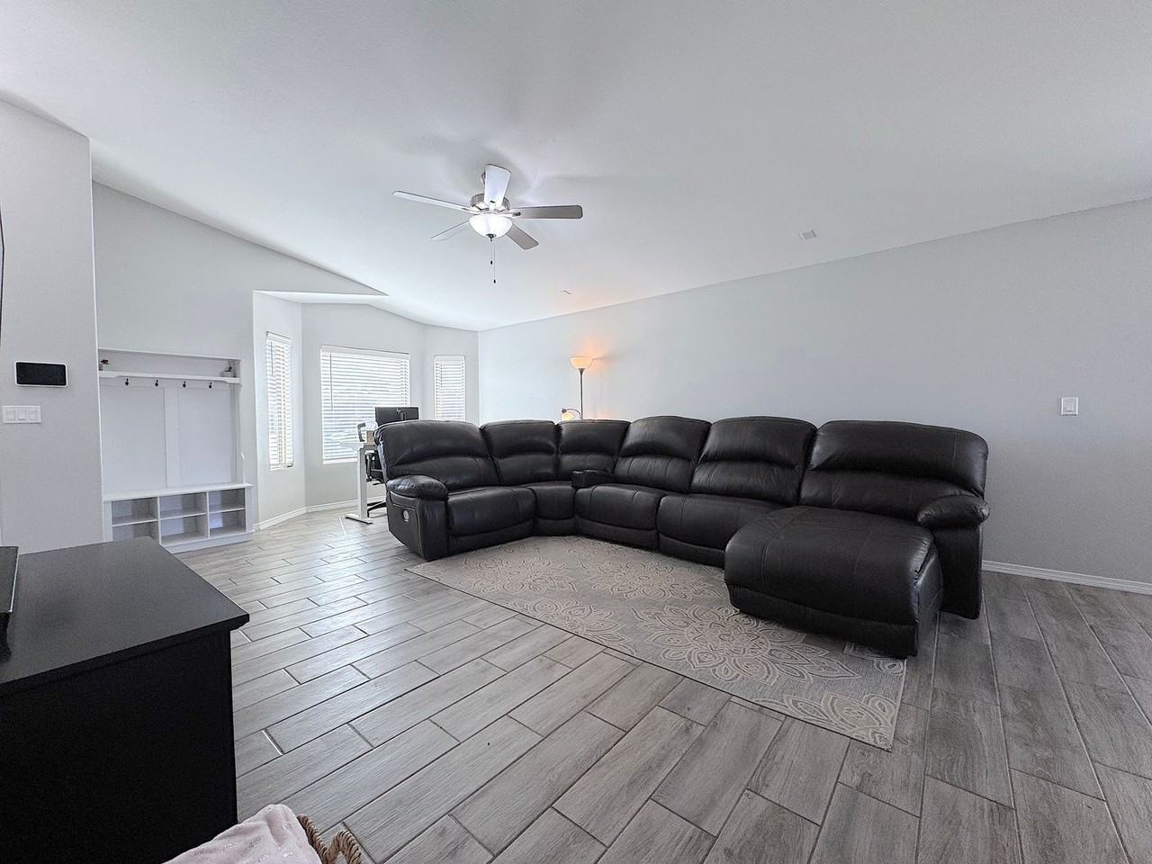 629 David Ortiz St - Photo 5 of 23