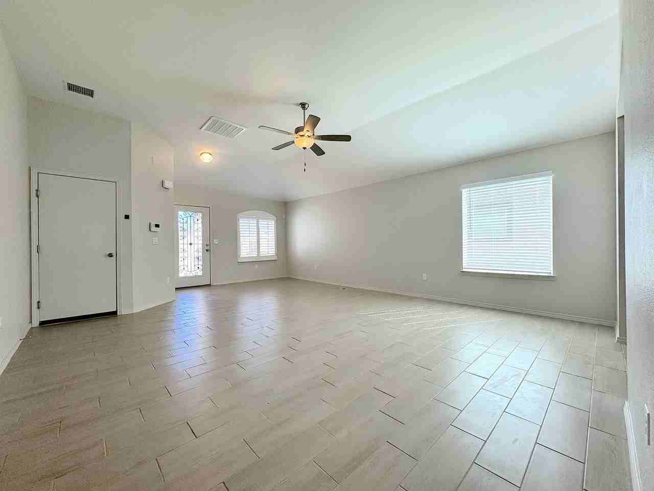 12625 Viendo Norte Dr - Photo 2 of 22