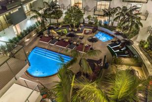 950 S Fairfax Ave - Photo 1 of 1